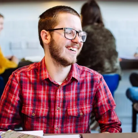 https://www.port.ac.uk/student-life/guidance-and-support/support-for-your-circumstances/support-for-estranged-students