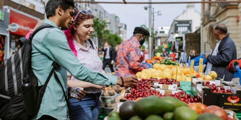 Walthamstow photoshoot - March 2022 Students it fruit stall